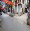 Cho thuê nhà ngõ 67 Thái Thịnh, Đống Đa, DT 36m2 x 3 tầng , ô tô nhỏ, giá 11tr