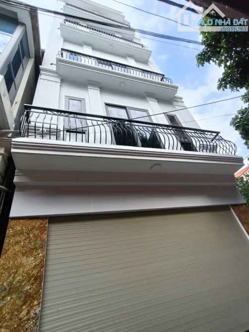 Nhà đẹp Đại Tự 43m2 xây 4 tầng mặt tiền 4.2m tầng 2 phòng gần chợ trường giá 4 tỷ 8