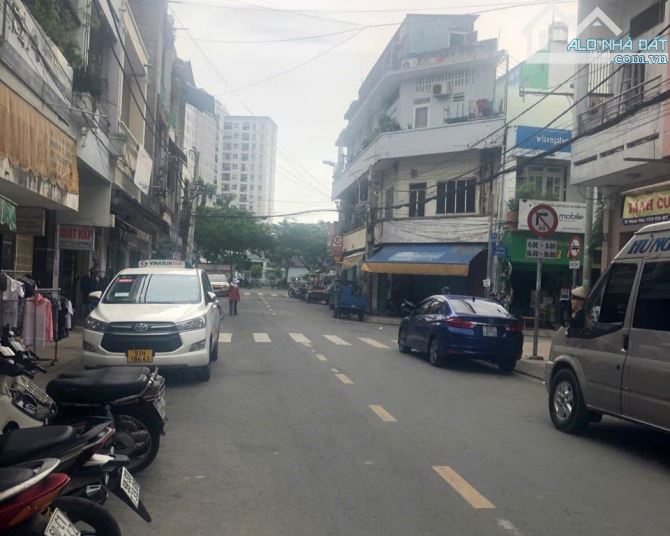 SIÊU VIP! MẶT TIỀN PHAN PHÚ TIÊN, QUẬN 5 – 83M² VUÔNG VỨC, 4 TẦNG, TRUNG TÂM Q5 – 21.5 TỶ!