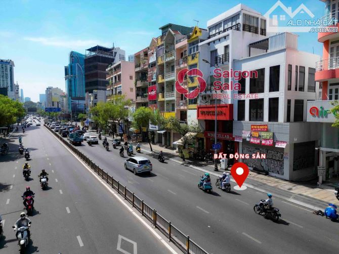 Góc 2 Mặt Tiền Nam Kỳ Khởi Nghĩa, Quận 3 - ngang 6.1 x 8m, 4 lầu -giá chỉ hơn 30 tỷ