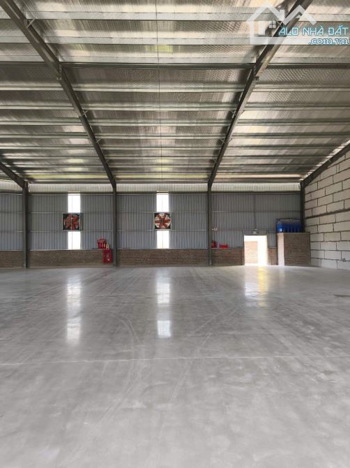 Cho thuê kho xưởng 870m2, tai xã Thanh Cao,  huyện Thanh Oai, Hà Nội