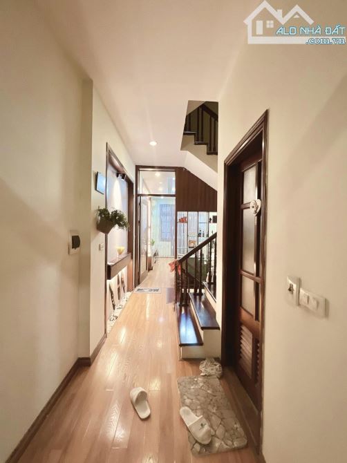 Bán nhà liền kề phố Trung Kính, Cầu Giấy 75m2 x 5 tầng, mặt tiền 6m, ô tô tránh, 37 tỷ!
