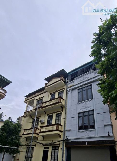 🏠BÁN NHÀ #NGÔ_QUYỀN #HÀ_ĐÔNG 47M2 _ 4 tầng, nhà 2 mặt ngõ. Ô tô đỗ cửa ngày đêm, veiw sân