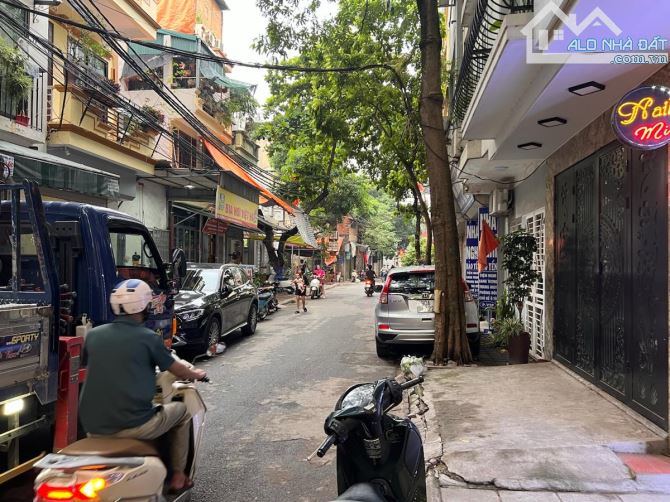 Bán nhà Trương Định ô tô tránh kinh doanh 51m x 4t mt 5.2m chỉ 20,2 tỷ