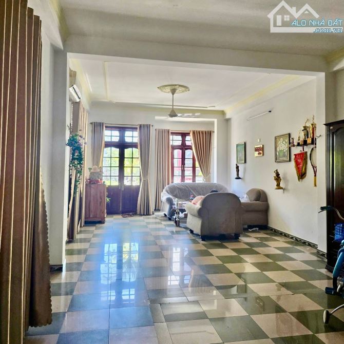 BÁN NHÀ 4 TẦNG MẶT TIỀN - HÀM NGHI, THẠC GIÁN, THANH KHÊ, ĐÀ NẴNG