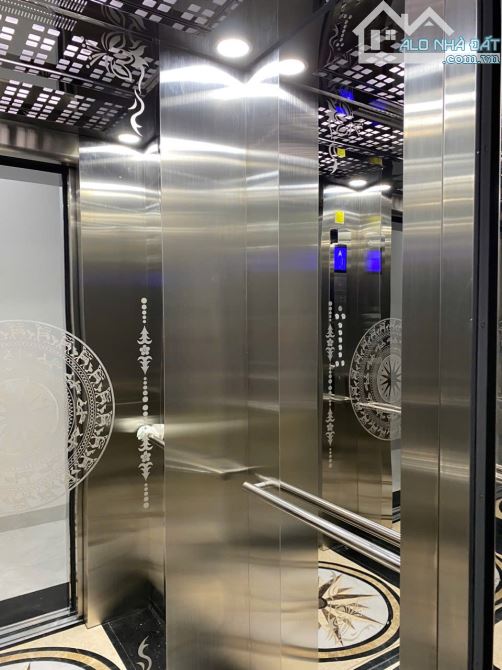 Bán nhà Cầu Diễn. Phân lô, oto tránh, vỉa hè Kinh Doanh. 6T thang máy. Dt 43m2*12 tỷ.