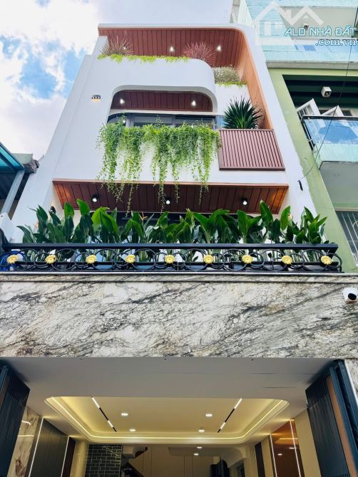 Nhà đẹp giá ngộp đường Số 8,Tân Quy,Quận 7-Giá:5tỷ540/71,3m2(4,6x15,5m)-2 lầu,3PN-Sổ hồng