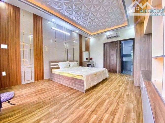 🏡 BÁN NHÀ 2 LẦU NGAY TRUNG TÂM THỦ DẦU MỘT – KHÔNG GIAN SỐNG ĐẲNG CẤP! 🏡