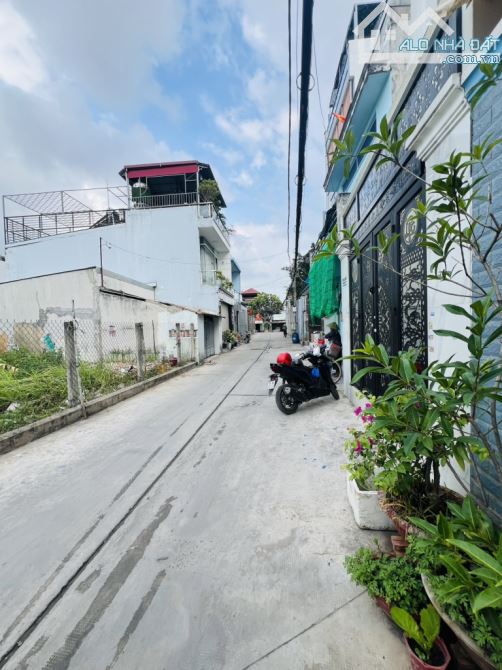BÁN NHÀ HXT6MTHÔNG-TRẦN.Đ.NGHĨA TÂNTẠOA BÌNHTÂN-VÒNGXOAY ANLẠC -4*16*4TầngBTCT-GIÁ4.85TỶTL