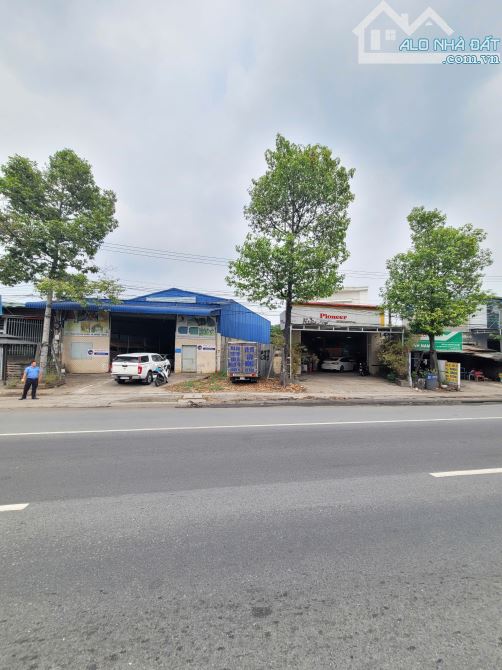 Bán đất 5x38m, mặt tiền Mỹ Phước Tân Vạn P. An Phú gần Vòng Xoay An Phú