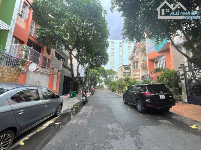 nhà 5 tầng khu nội bộ Hoàng Việt - p.4, ngang 4,5m, giá 16 tỷ