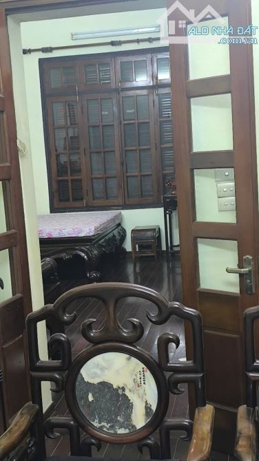 Bán nhà Lạc Long Quân – 60m2 – MT6,8m – 16,4 tỷ . - 2