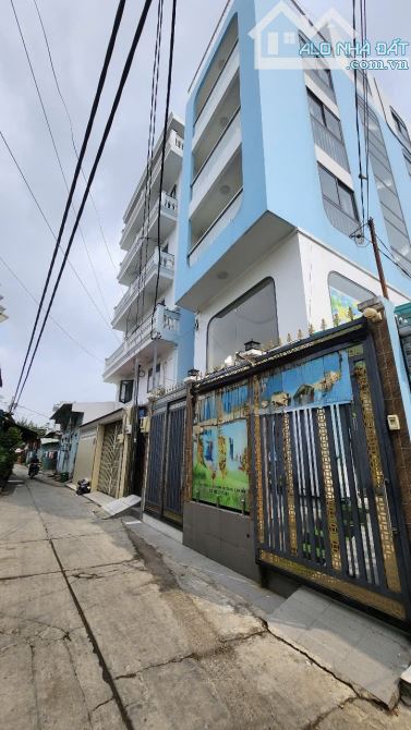 Bán căn hộ dịch vụ đường Sinco, 224m2 ( 6.4 x 36 ) 6 TẦNG THANG MÁY, 13Phòng