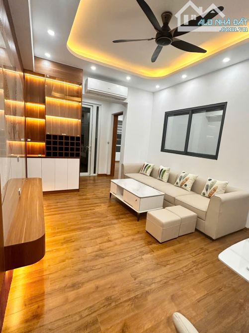 Bán căn  SIÊU HIẾM 2PN - 80M chung cư E3 Yên Hoà chỉ 5,6ty
