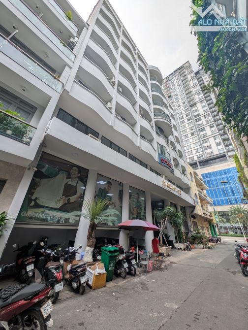 Bán Biệt thự khu Compound Xô Viết Nghệ Tĩnh, 8x25m, 2 Tầng đẹp, 30 tỷ