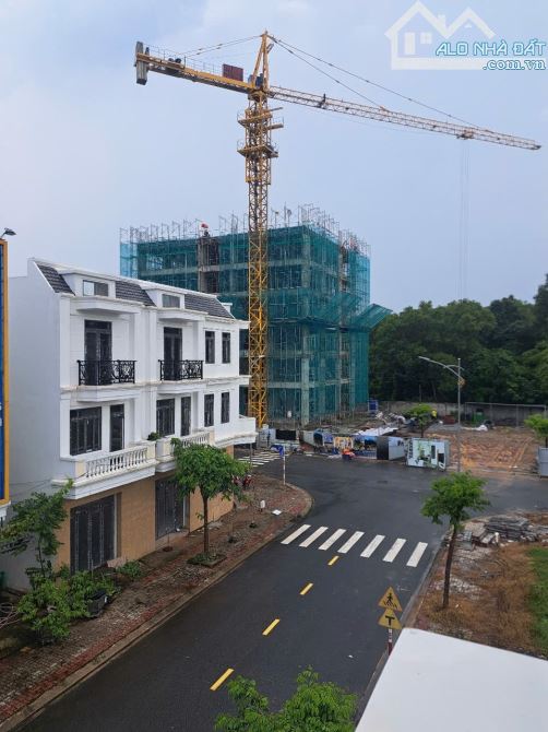 Khu Nhà Ở VietSing - 68m2- 3 Tầng- 4PN- 3.3 Tỷ- Hoàn công- Sổ hồng riêng.