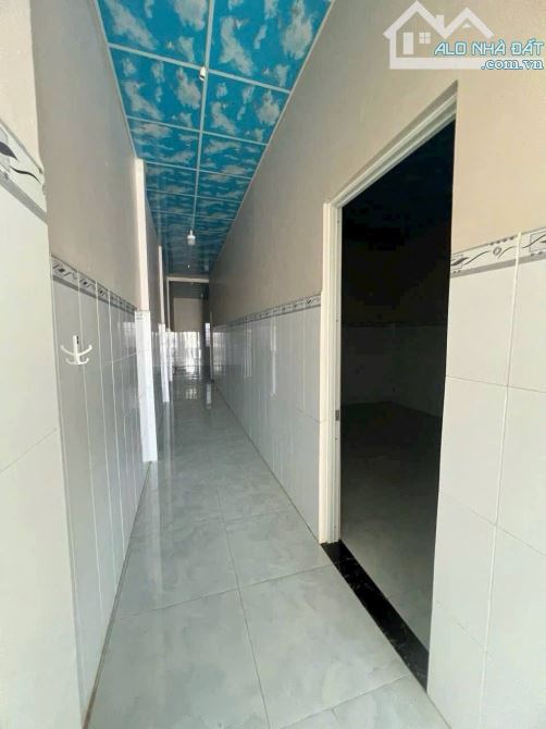 Siêu Phẩm Hàng Ngộp Giá tốt 700triệu Tân Thới Nhì Hóc Môn Sổ Hồng Riêng 90m2 bao phí