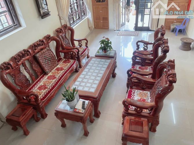 Bán nhà trung tâm Đà Lạt 227m2 full thổ cư đã hoàn công đường nhựa rộng khu tiện ích