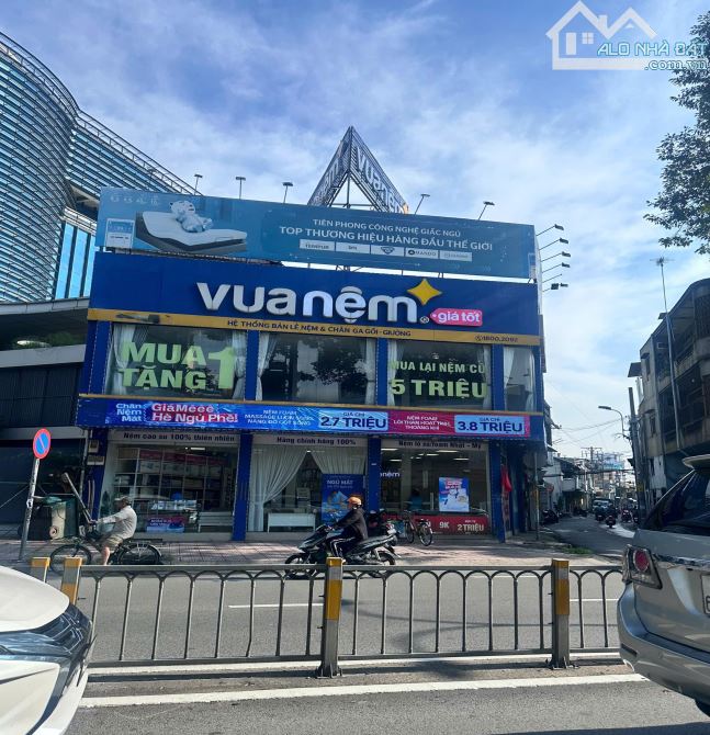 Bán nhanh trong tuần Góc 2MT Đường 3/2, Quận 11 - Ngang 12m - 3 Tầng - HĐT:140trđ - 19 tỷ