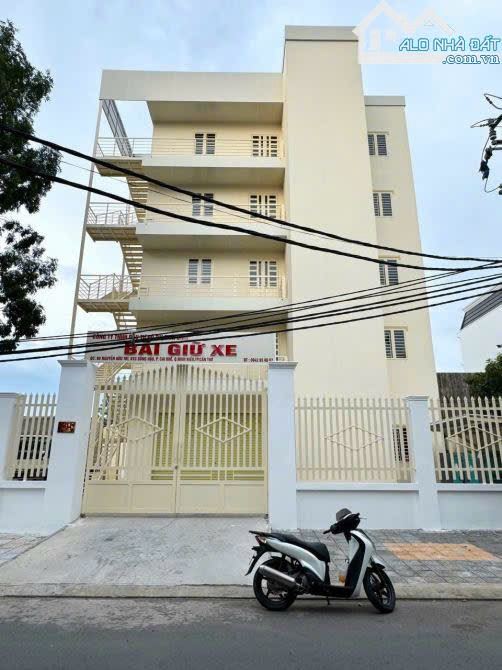 bán nhà góc đường nguyễn hữu trí cồn khương cần thơ, trệt 4 lầu, giá 31.8 Tỷ