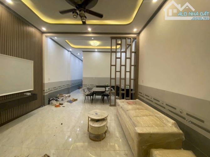 Bán nhà xây mới An Viễn Trảng Bom sổ riêng 1.55 tỷ