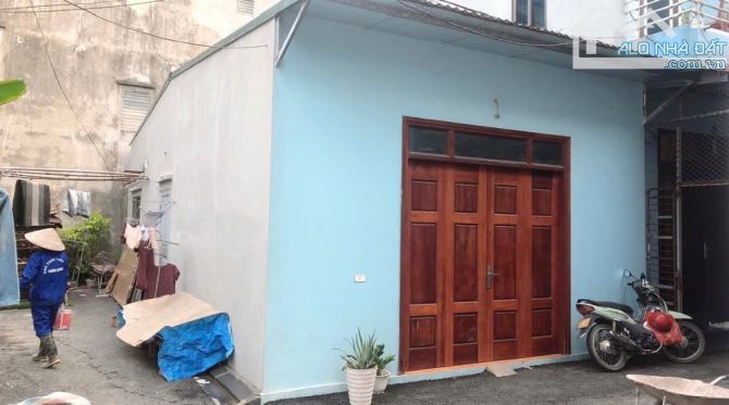Bán đất tặng nhà c4 Nguyên Khê Đông Anh , ngõ ô tô , sát QL3