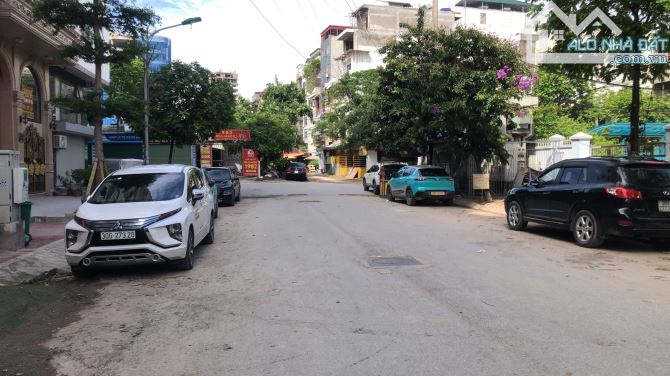 TÂN TÂY ĐÔ - TÂN LẬP ĐAN PHƯỢNG BÁN BIỆT THỰ 248m 3 T