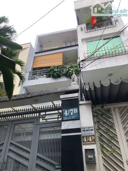 hẻm ô oto đậu trong nhà , Q1 ,,, 4,4x25m . 4 tầng .............giá chỉ 22 tỷ thương lượng - 10