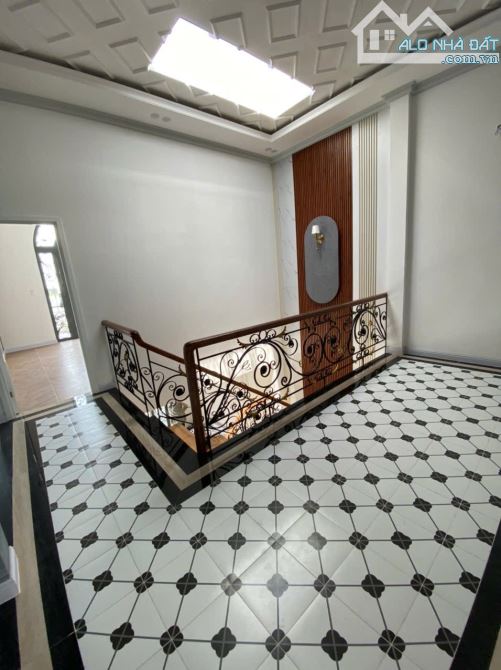 Nhà Cổ Điển 5x 28m. 3PN. Đường 5m. Cách chợ Trung Thành 800m - 10