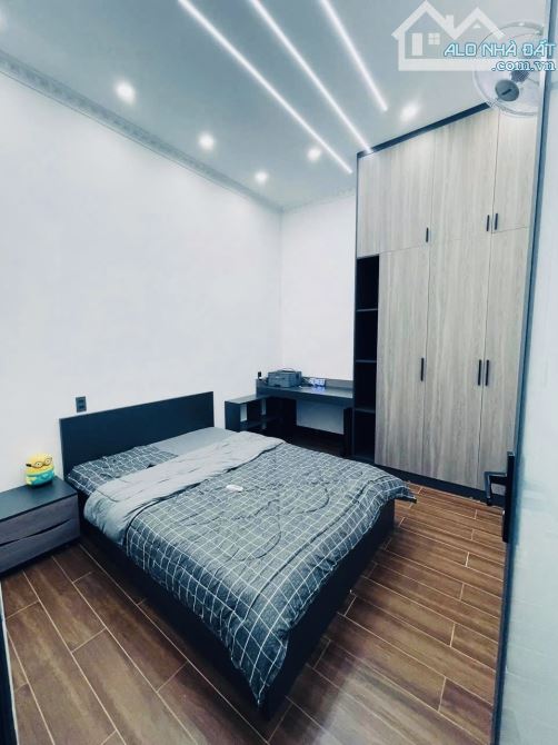 🔹 Chỉ 2,7 tỷ – Sở hữu ngay nhà mặt tiền cực đẹp tại trung tâm! 📍 Đường H – Thôn 3, phườn - 10