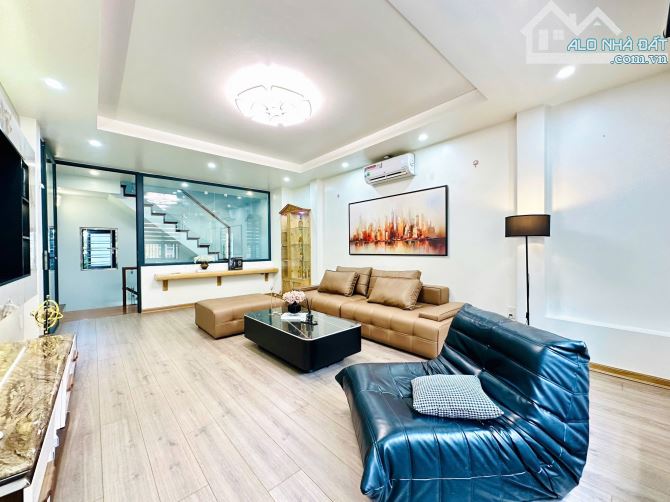 P Tuấn. 𝐒𝐢𝐞̂𝐮 𝐏𝐡𝐚̂̉𝐦 5 tầng Mặt Đường Đinh Nhu thông Nguyễn Công Hoà – Lán Bè - 10