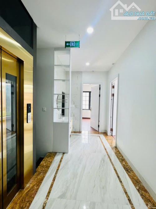 Mặt phố Lê Trọng Tấn, lô góc, 7 tầng thang máy, vỉa hè rộng, chỉ 29,8 tỷ - 10