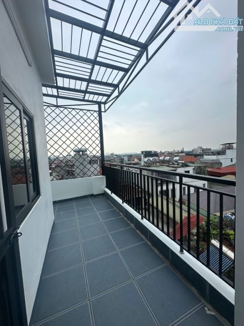 NHÀ ĐẸP GIA THUỴ 45M2 - NGUYỄN VĂN CỪ - 6TẦNG THANG MÁY - MẶT TIỀN RỘNG - FULL NỘI THẤT - 10