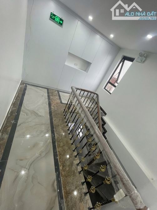 Mặt phố Lò Đúc 80m2, 7 tầng thang máy, mt 5.4m vỉa hè rộng, kinh doanh đỉnh. Giá 66 tỷ TL - 11