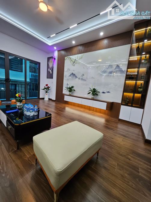 ĐẦU PHỐ BÙI XƯƠNG TRẠCH, NGÕ THÔNG, MẶT RỘNG, FULL NỘI THẤT XỊN, GIÁ NHỈNH 8 TỶ. - 1