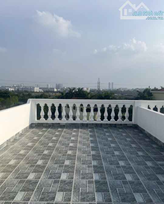 NHÀ Đại Cát - BẮC TỪ LIÊM 36m- 6 tầng -mt4 m- 6 tỷ THANG MÁY CHẠY VÈO VÈO , LÔ GÓC - 1