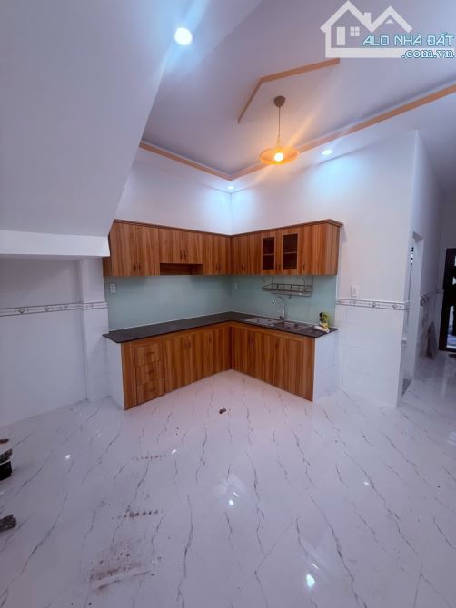 65M2 - 2 TẦNG - HẺM XE TĂNG 8M LĂN LỘN THÔNG - BÌNH HƯNG HOÀ A - CHỈ 4.4 TỶ - 1