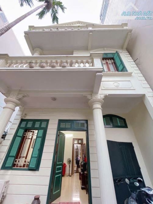 PHỐ CẦU GIẤY – Ô TÔ TRÁNH KINH DOANH 110 M2 – 4 TẦNG – MẶT TIỀN 6.8 - GIÁ 28.5 TỶ - 1