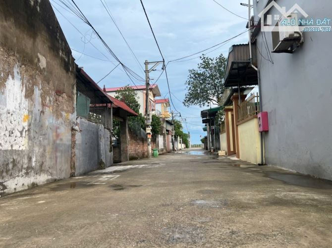 50m cao dương - trong đê - ô tô vào nhà - 300m ra khu đấu giá mà chỉ hơn 2 tỷ tí xíu - 1