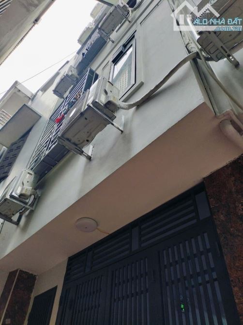 Bán toà CC Mini Nguyễn Văn Trỗi, dt 89m2, 6t, mt 6.7m. Giá 21.5 tỷ. 20 phòng , thu 100tr|t - 1