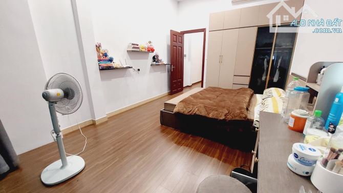 PHÂN LÔ NGUYỄN CHÍ THANH ĐỐNG ĐA 39m X5 TẦNG - MT 3.6m - GIÁ: 12.5 TỶ - 1