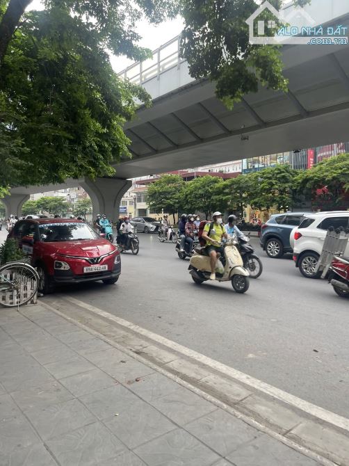 SIÊU RẺ NHÀ MINH KHAI - HAI BÀ TRƯNG VỊ TRÍ ĐẸP  - 2 THOÁNG  - Ô TÔ CÁCH 20M - SỔ NỞ HẬU - 1