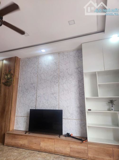 NHÀ 3 TẦNG MÊ LỆCH ĐẸP - FULL NỘI THẤT - GẦN SÁT BIỂN - PHAN PHU TIÊN - THANH KHÊ - 1