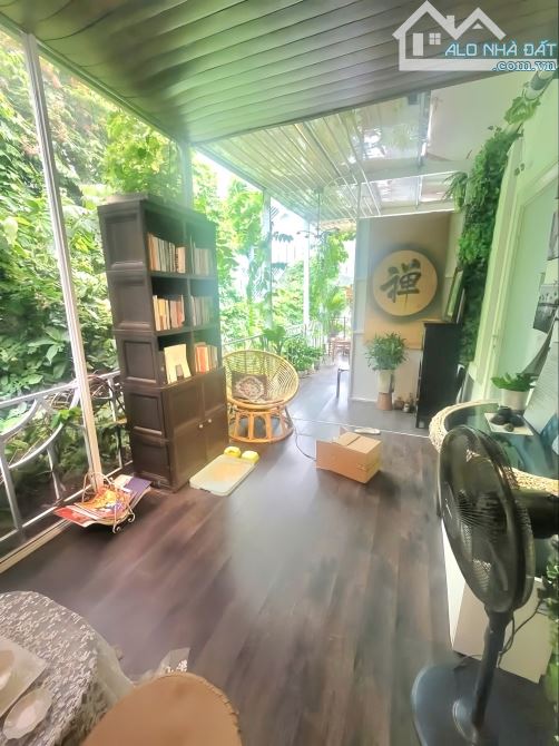 Cho thuê MT kinh doanh 24 Phạm Ngọc Thạch, P.Võ Thị Sáu, Quận 3 - 1