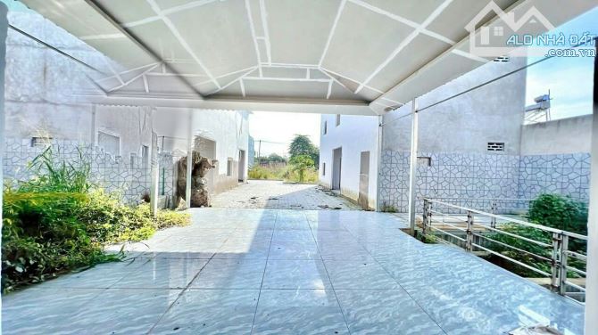 BÁN RẺ 1718m2 NHÀ ĐẤT TÂN BIÊN, SỔ HỒNG RIÊNG THỔ CƯ ĐƯỜNG NHỰA RỘNG 9m THÔNG (D305) - 1