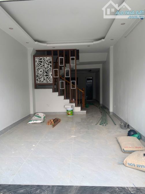 Bán Nhà CÁCH VÀNH ĐAI 4 An Thượng, KĐT ĐỖ NGHĨA 1KM. 40m 5 tầng. Ô tô TẢI ĐỖ CỬA - 1