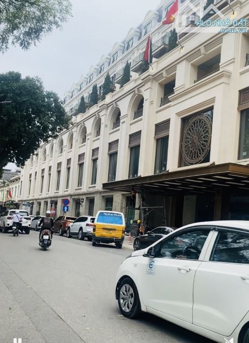 CƠ HỘI CÓ 102! 280m2 MẶT PHỐ HÀNG TRỐNG -XÂY KHÁCH SẠN 10T VIEW HỒ GƯƠM ĐẲNG CẤP - 1