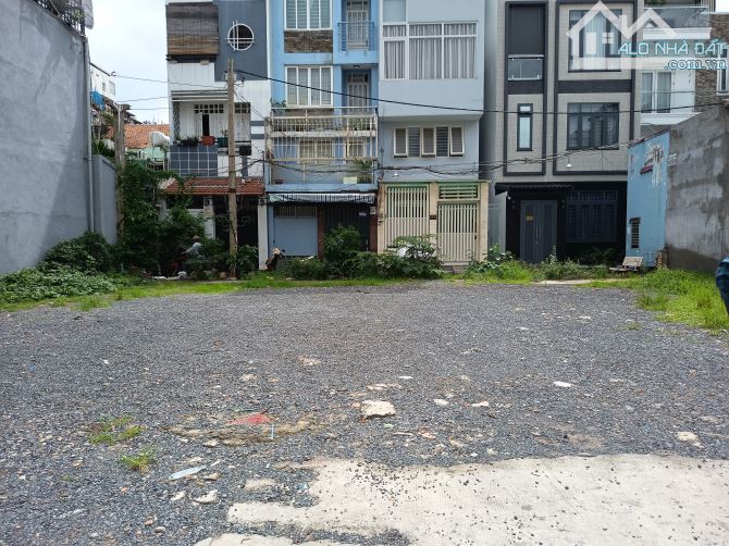 Bán Lô Đát 240m2 Đường Bùi Thị Xuân Phương 1 Quận  Tân Bình Thích Hợp Cho Đầu Tư - 1