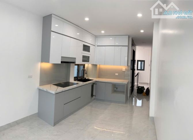 Bán nhà Cầu Diễn. Phân lô, oto tránh, vỉa hè Kinh Doanh. 6T thang máy. Dt 43m2*12 tỷ. - 1