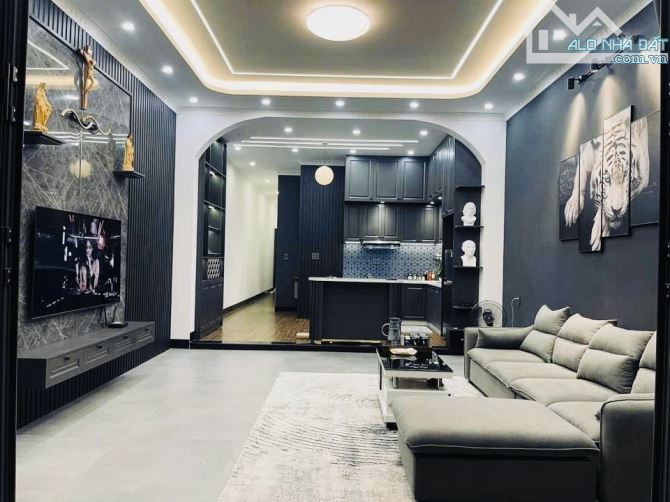 🔹 Chỉ 2,7 tỷ – Sở hữu ngay nhà mặt tiền cực đẹp tại trung tâm! 📍 Đường H – Thôn 3, phườn - 1